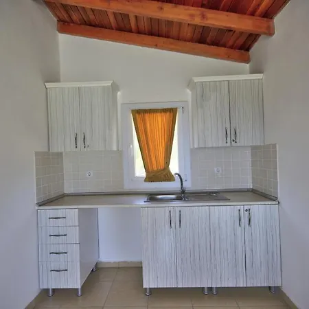 Kalkan'da Deniz Manzarali, 10 Kisilik Havuzlu Vila *