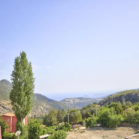 Kalkan'da Deniz Manzarali, 10 Kisilik Havuzlu
