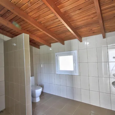 Villa Kalkan'da Deniz Manzarali, 10 Kisilik Havuzlu *